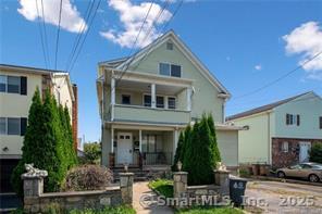 Beal Street 2, Stamford, Connecticut - 2 Bedrooms  
1 Bathrooms  
5 Rooms - 