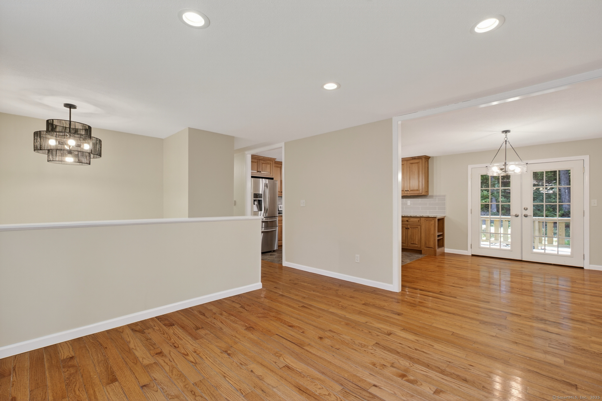 105 Burbank Road
