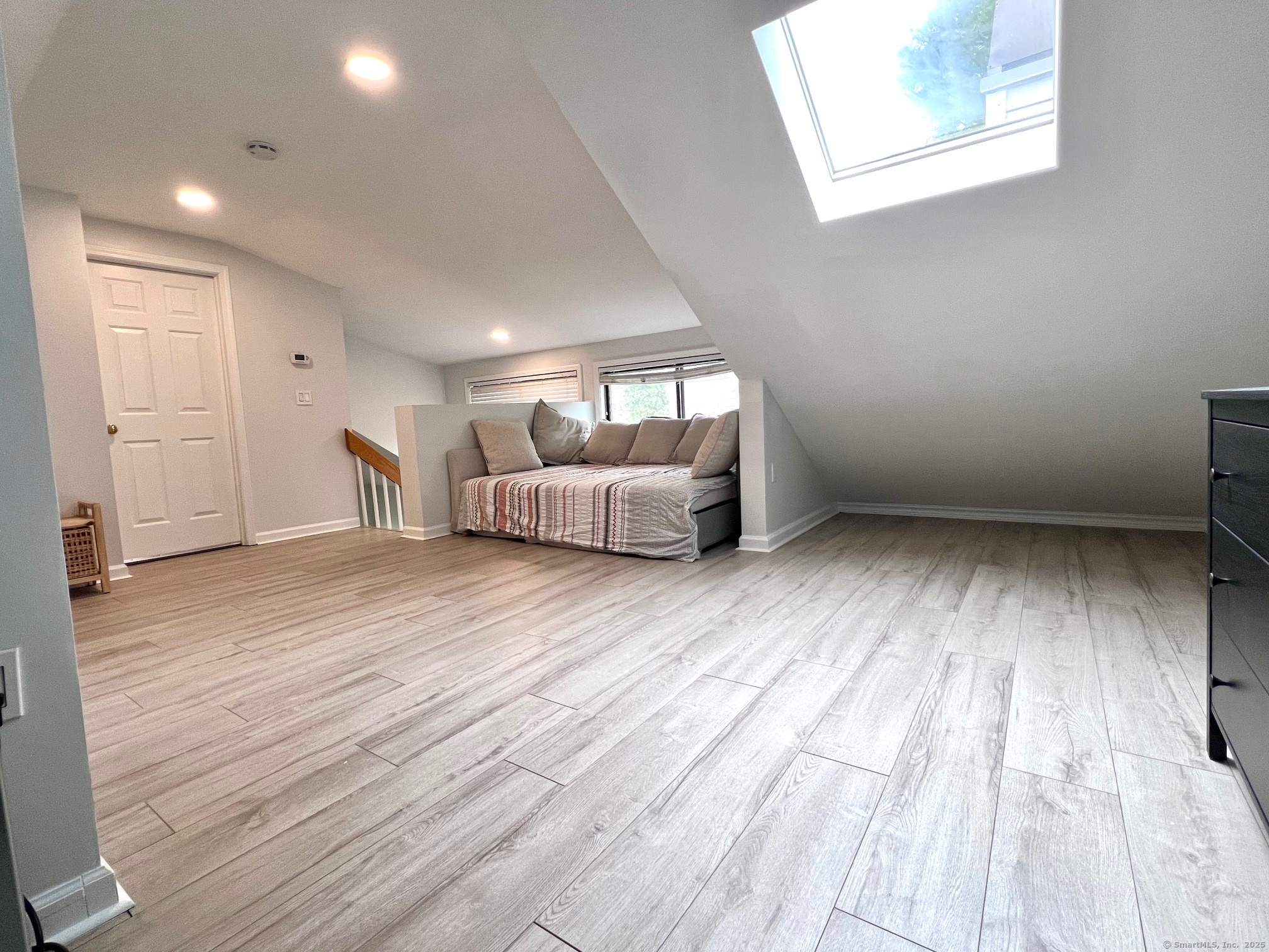 320 Strawberry Hill Avenue #APT 12, Stamford, Connecticut image 32