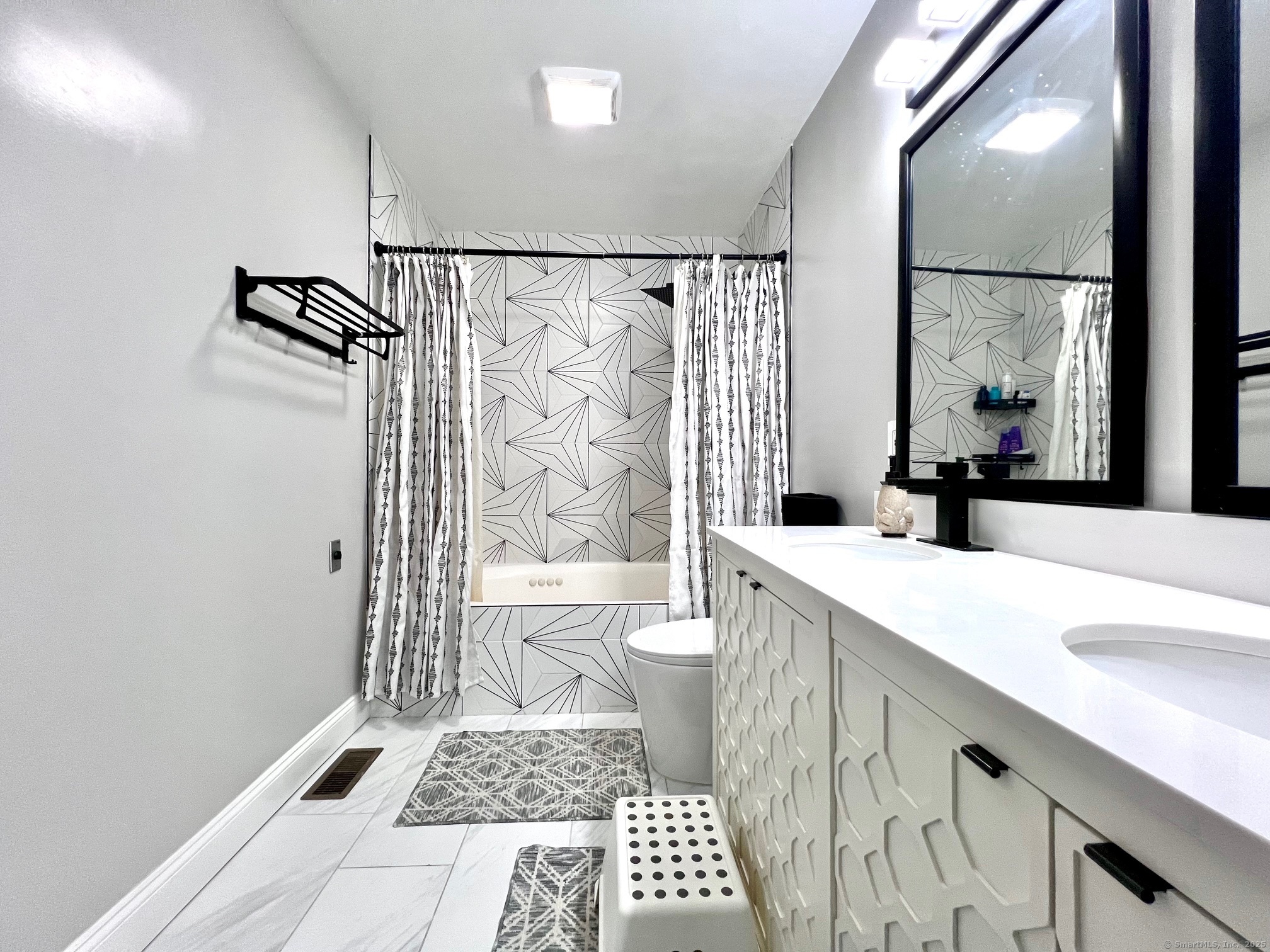 320 Strawberry Hill Avenue #APT 12, Stamford, Connecticut image 22