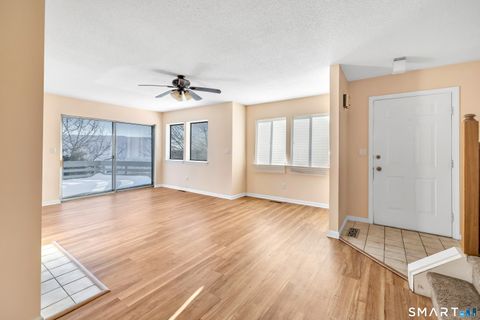 Tiny photo for 675 Townsend Avenue #104, New Haven, CT 06512 (MLS # 24152127)