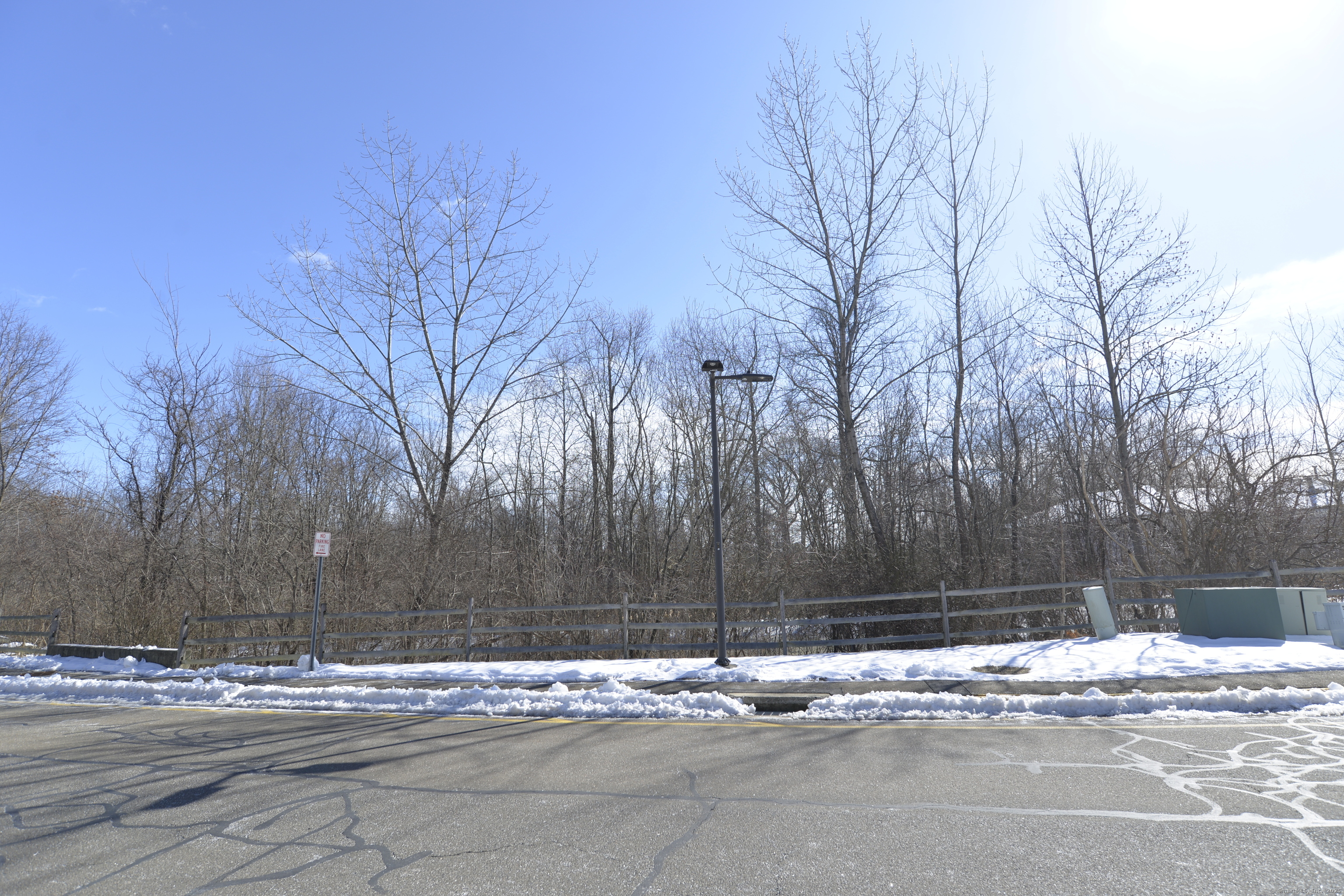 39 Mcquillan Drive, Milford, Connecticut image 10