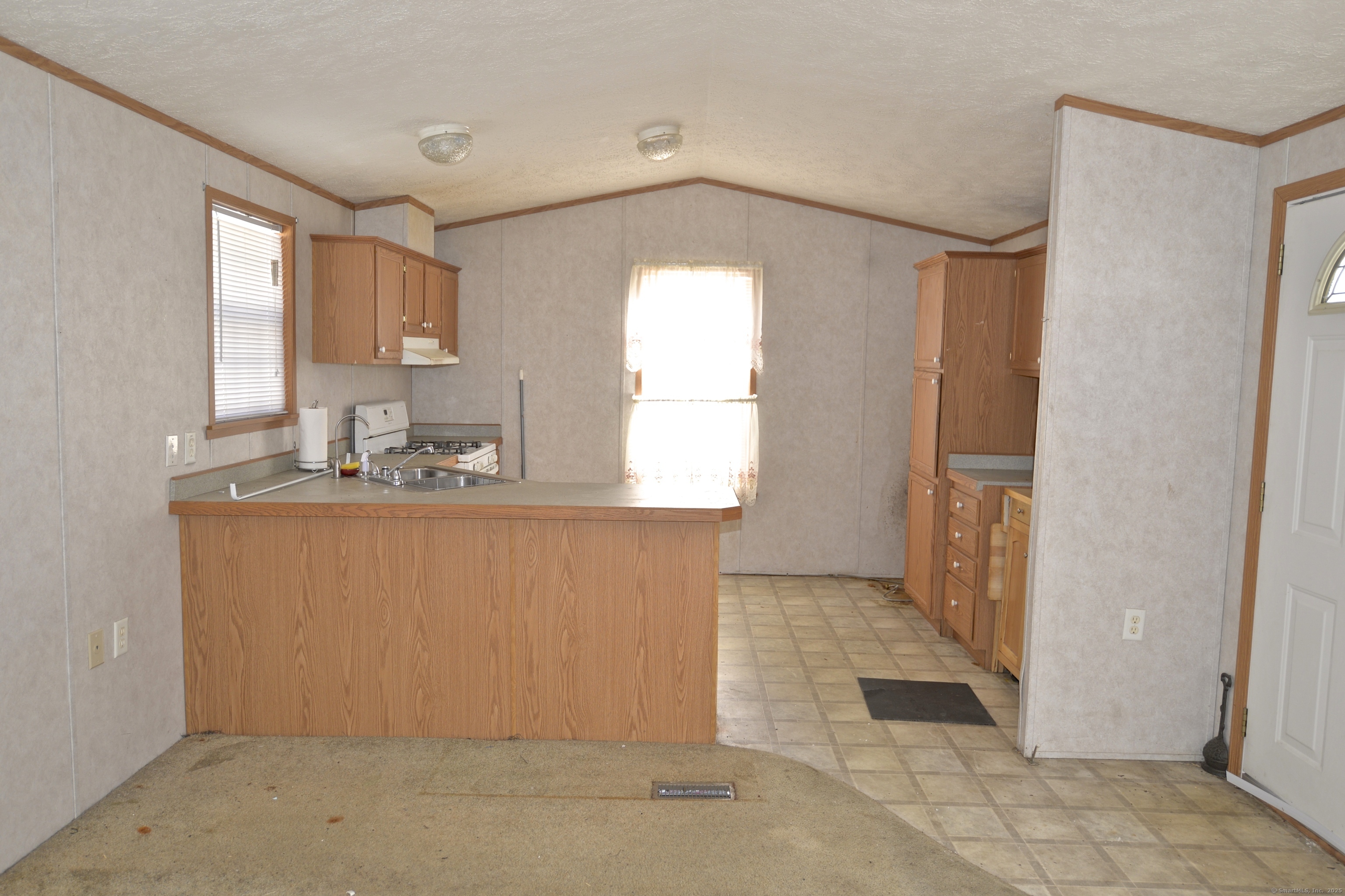 39 Mcquillan Drive, Milford, Connecticut image 15