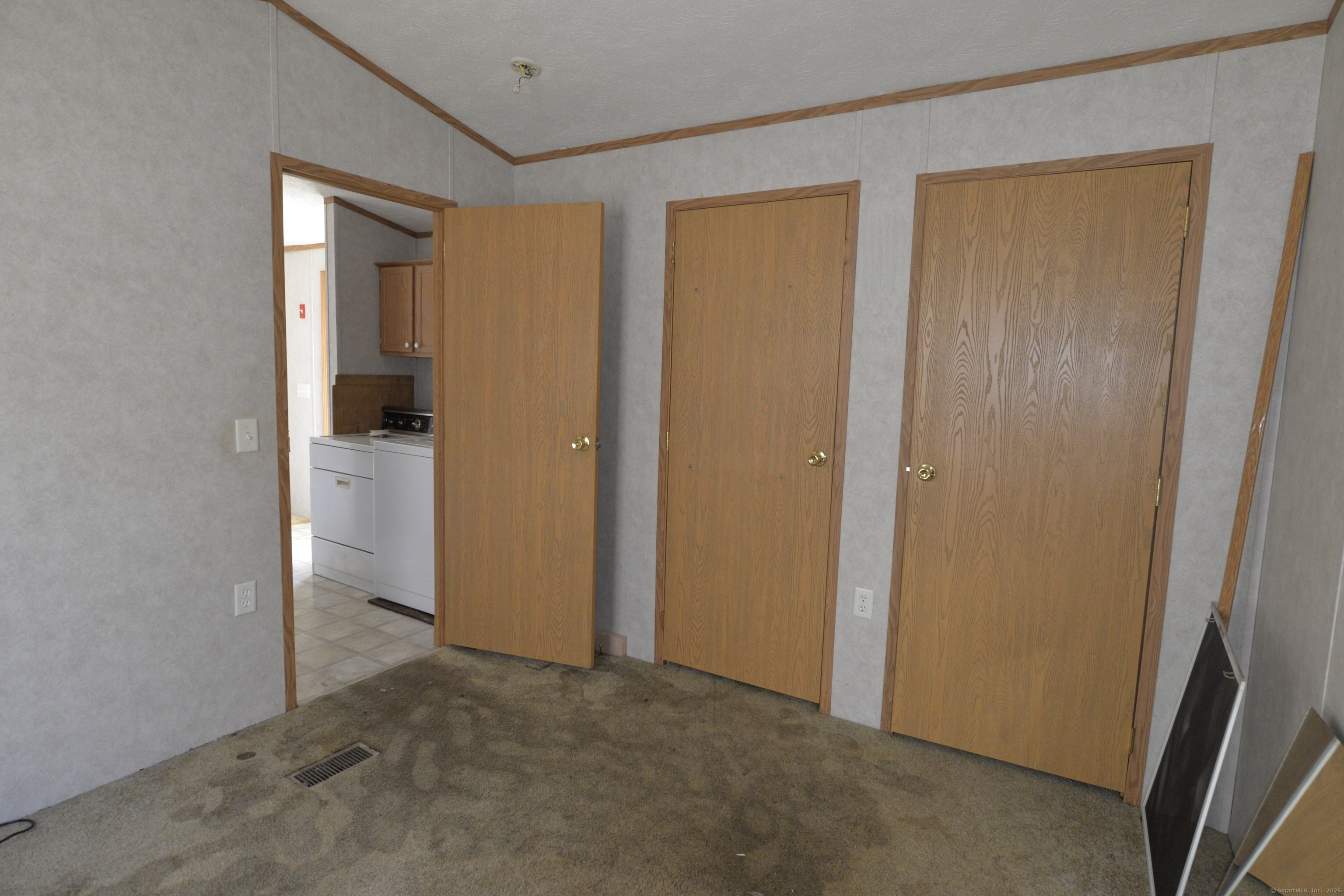 39 Mcquillan Drive, Milford, Connecticut image 24