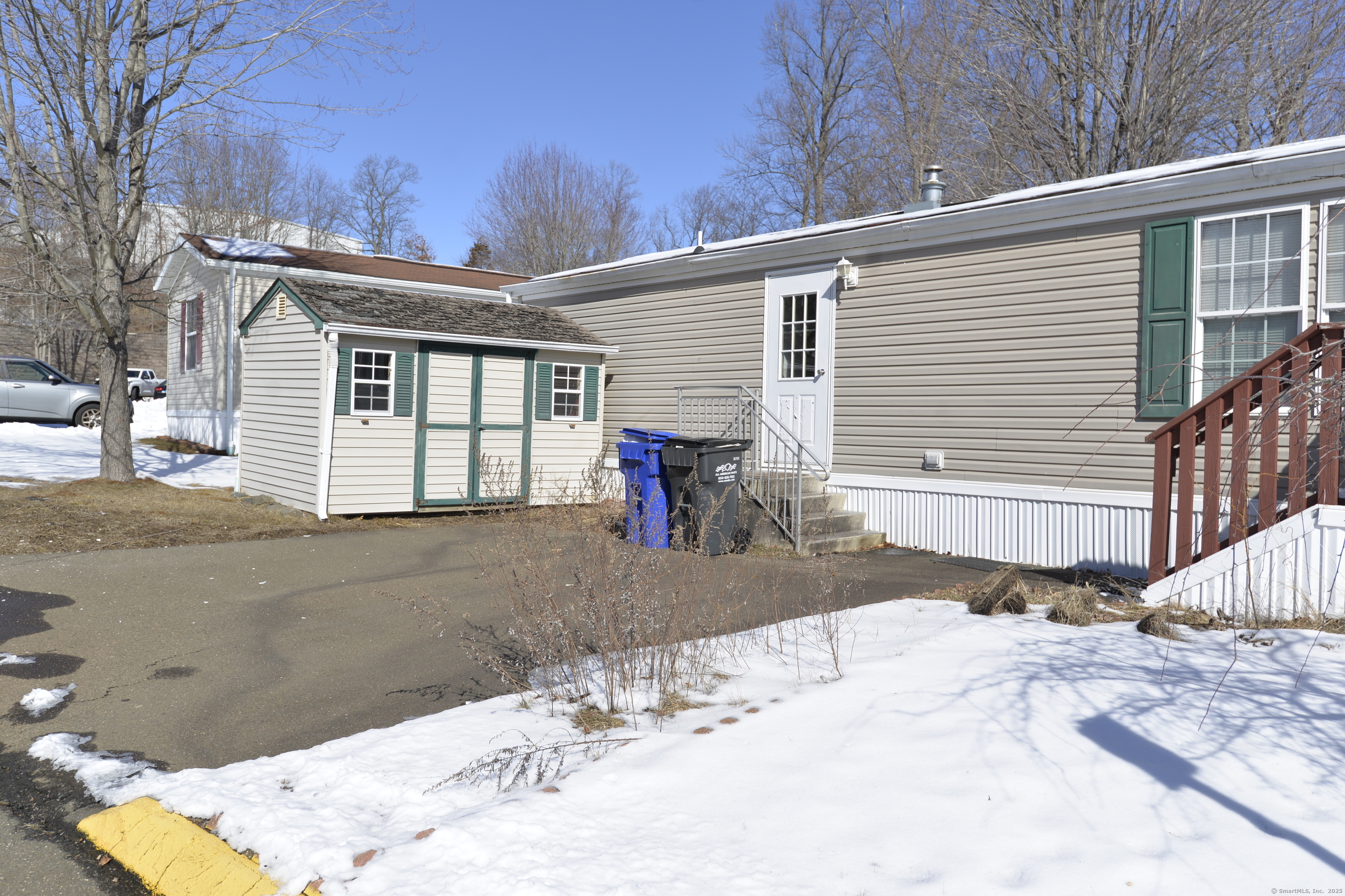 39 Mcquillan Drive, Milford, Connecticut image 2