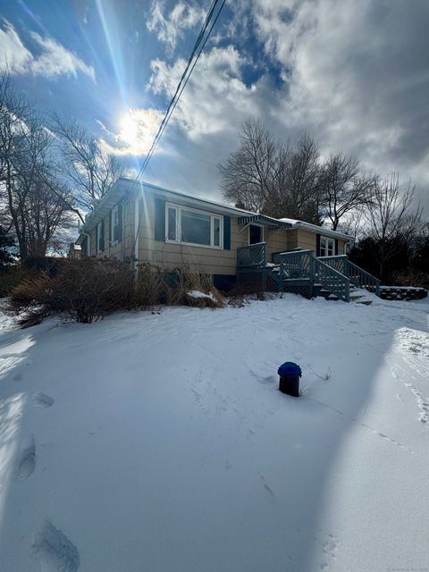 23 Rosemary Lane Wolcott CT 06716