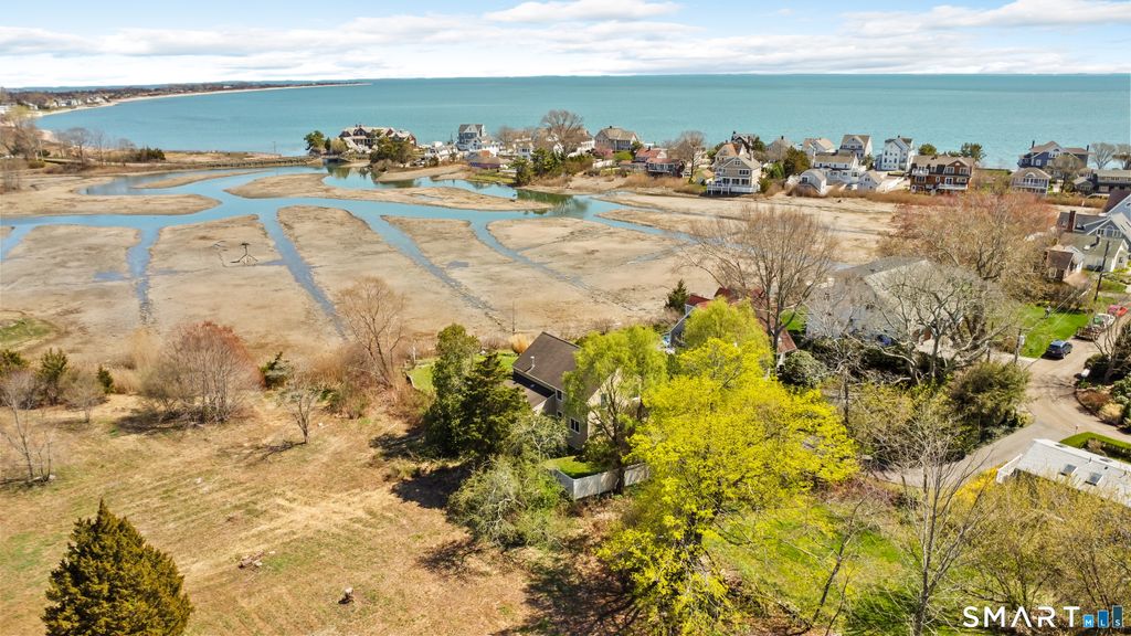 Photo of 7 Linden Lane, Madison, CT 06443 (MLS # 24171110)