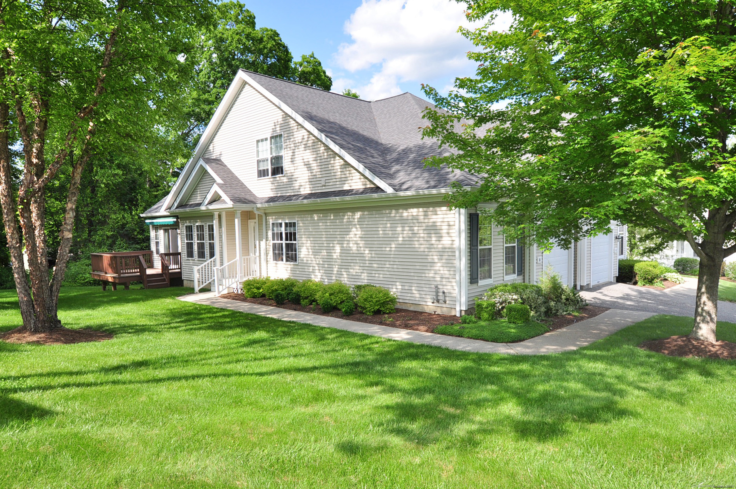 8 Carlson Ridge Court 8