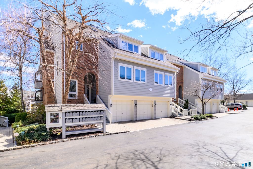 Photo of 123 Harbor Drive #APT 203, Stamford, CT 06902 (MLS # 24157599)