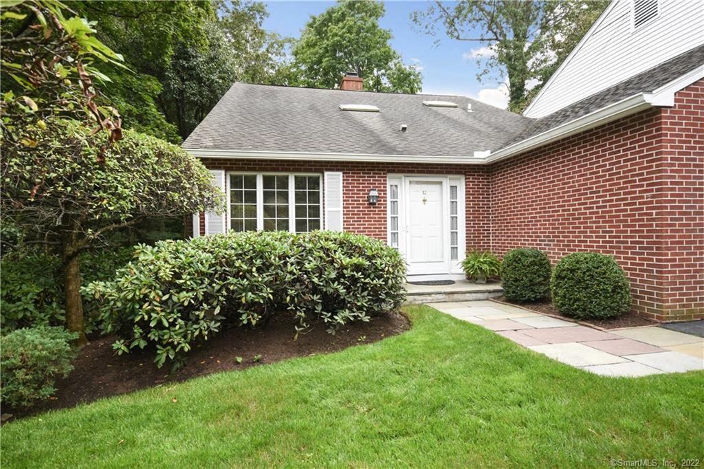 Photo 1 of 109 Forest Street 12, New Canaan, Connecticut, $617,425, Web #: 170015903