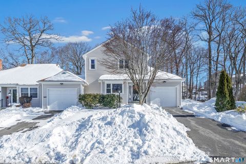 Photo of 268 Navajo Loop #268, Shelton, CT 06484 (MLS # 24152367)