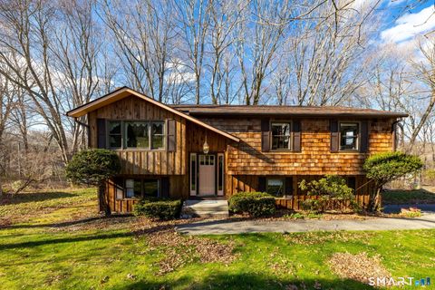 79 Charter Oak Drive East Lyme CT 06333