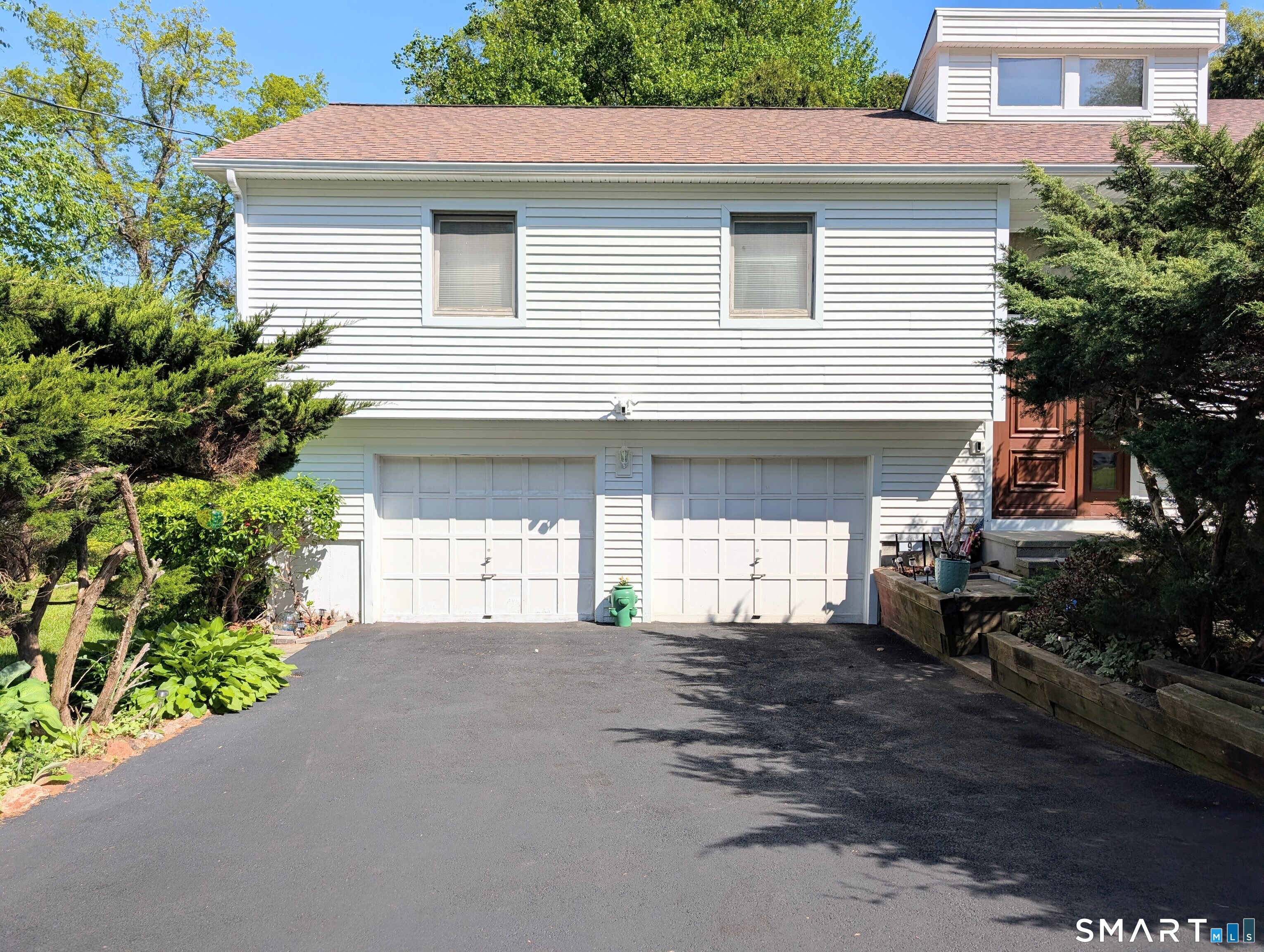 9 Benanto Drive