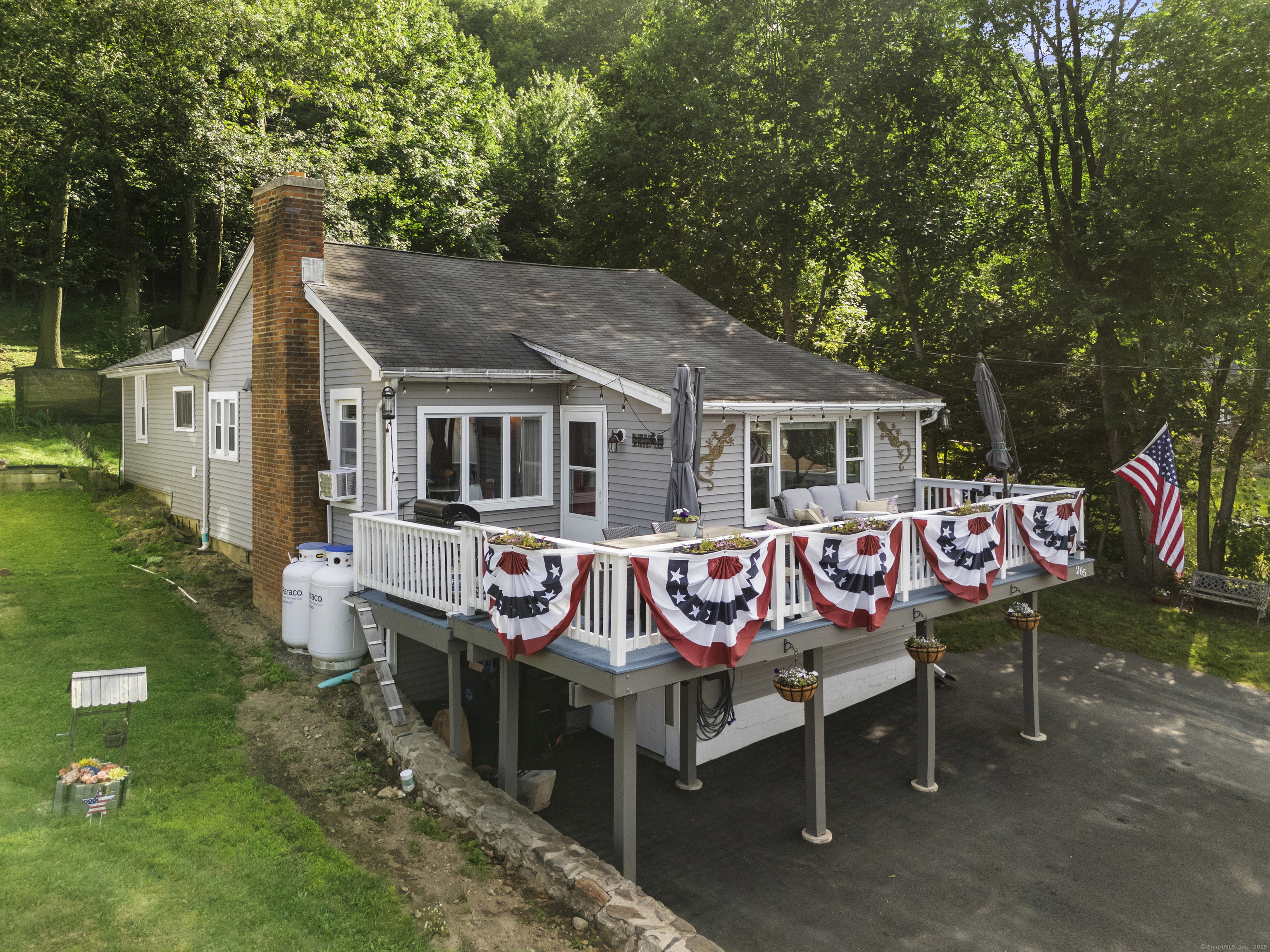 265 Lake Plymouth Boulevard