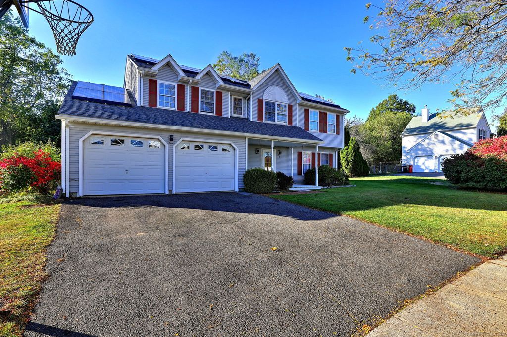 Photo of 85 Milici Circle, Meriden, CT 06450 (MLS # 24133053)
