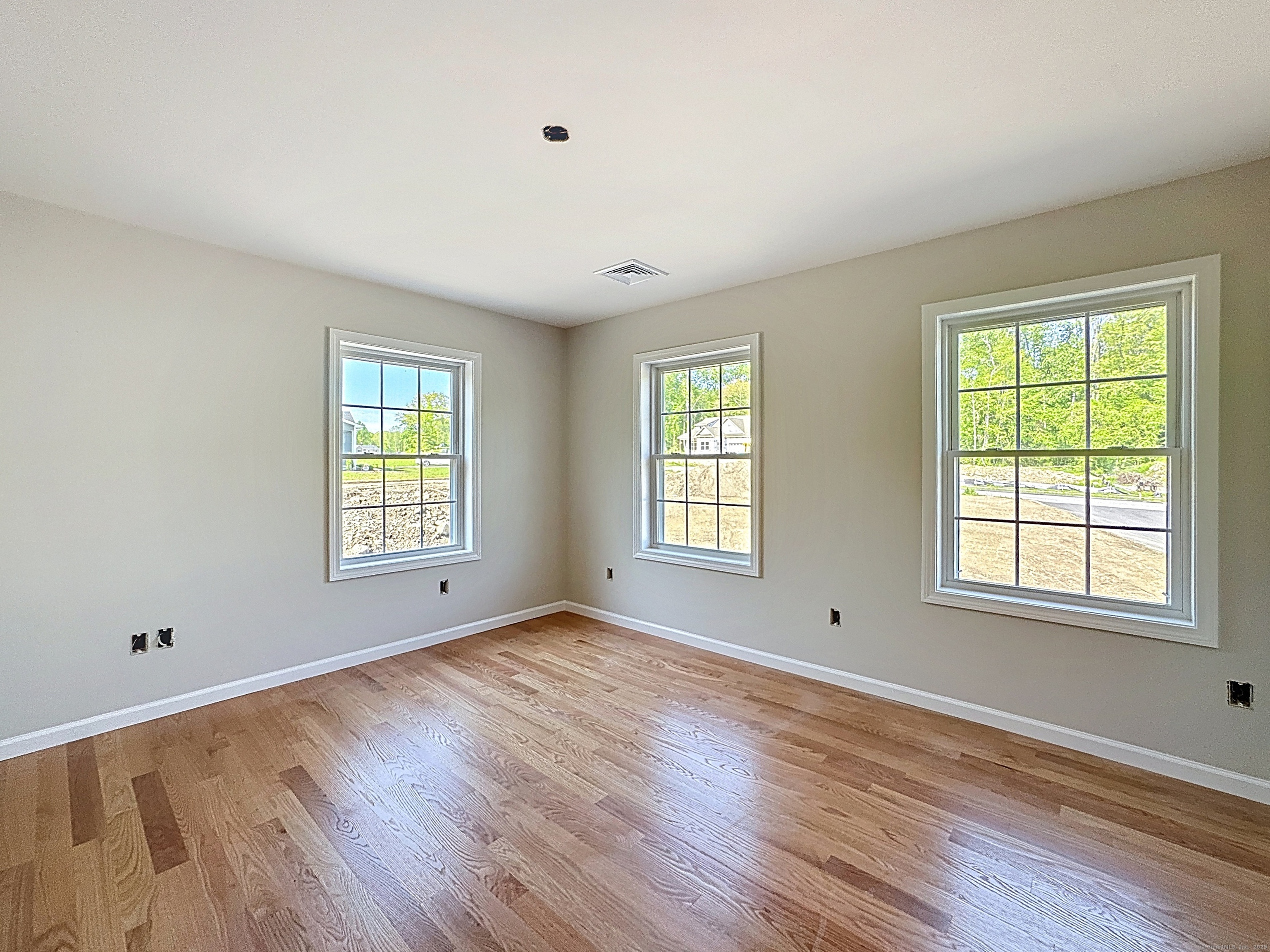 16 Tommy Court, Norwich, Connecticut image 27
