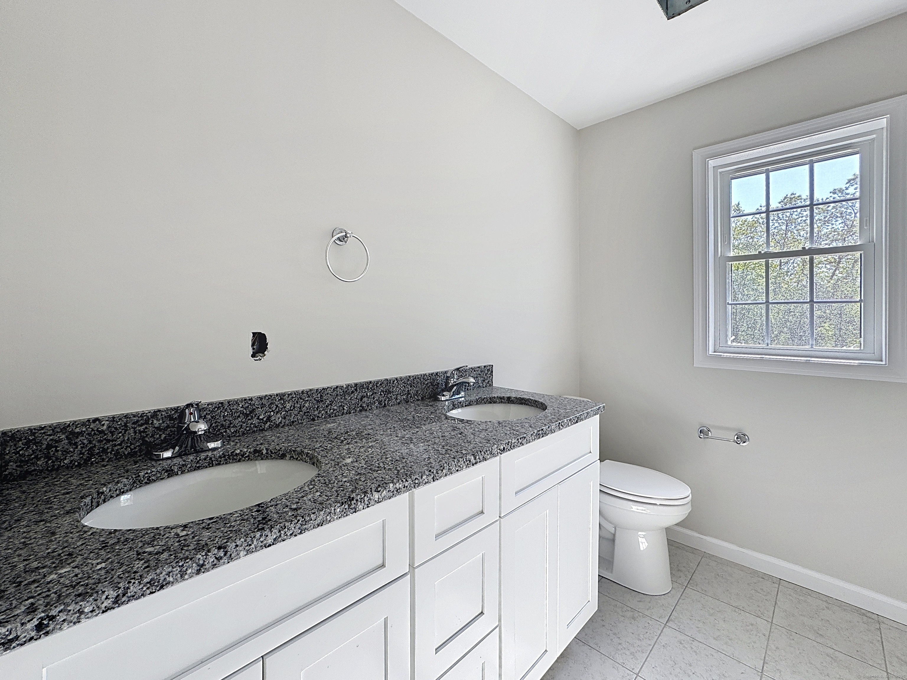 16 Tommy Court, Norwich, Connecticut image 31