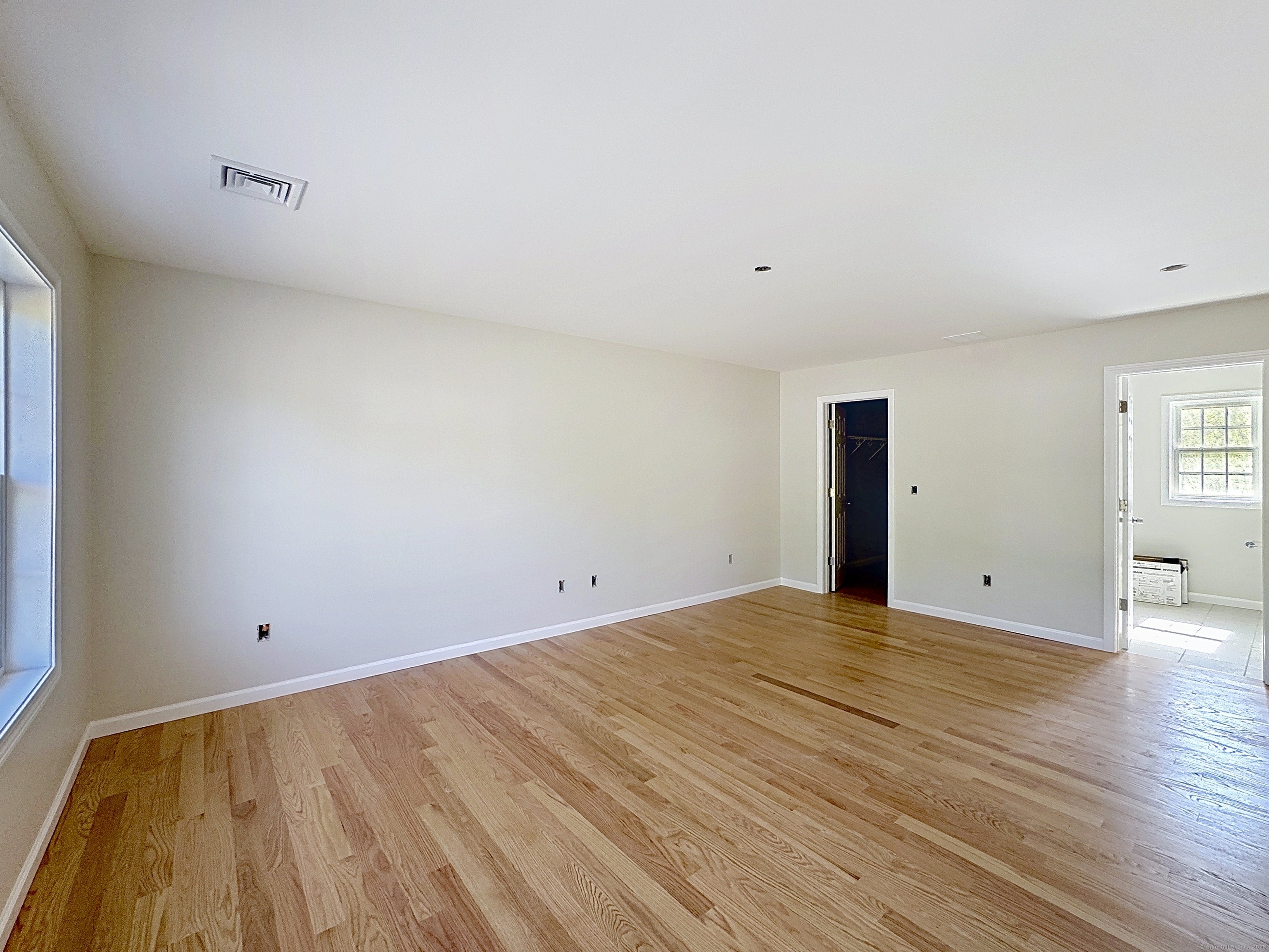 16 Tommy Court, Norwich, Connecticut image 21