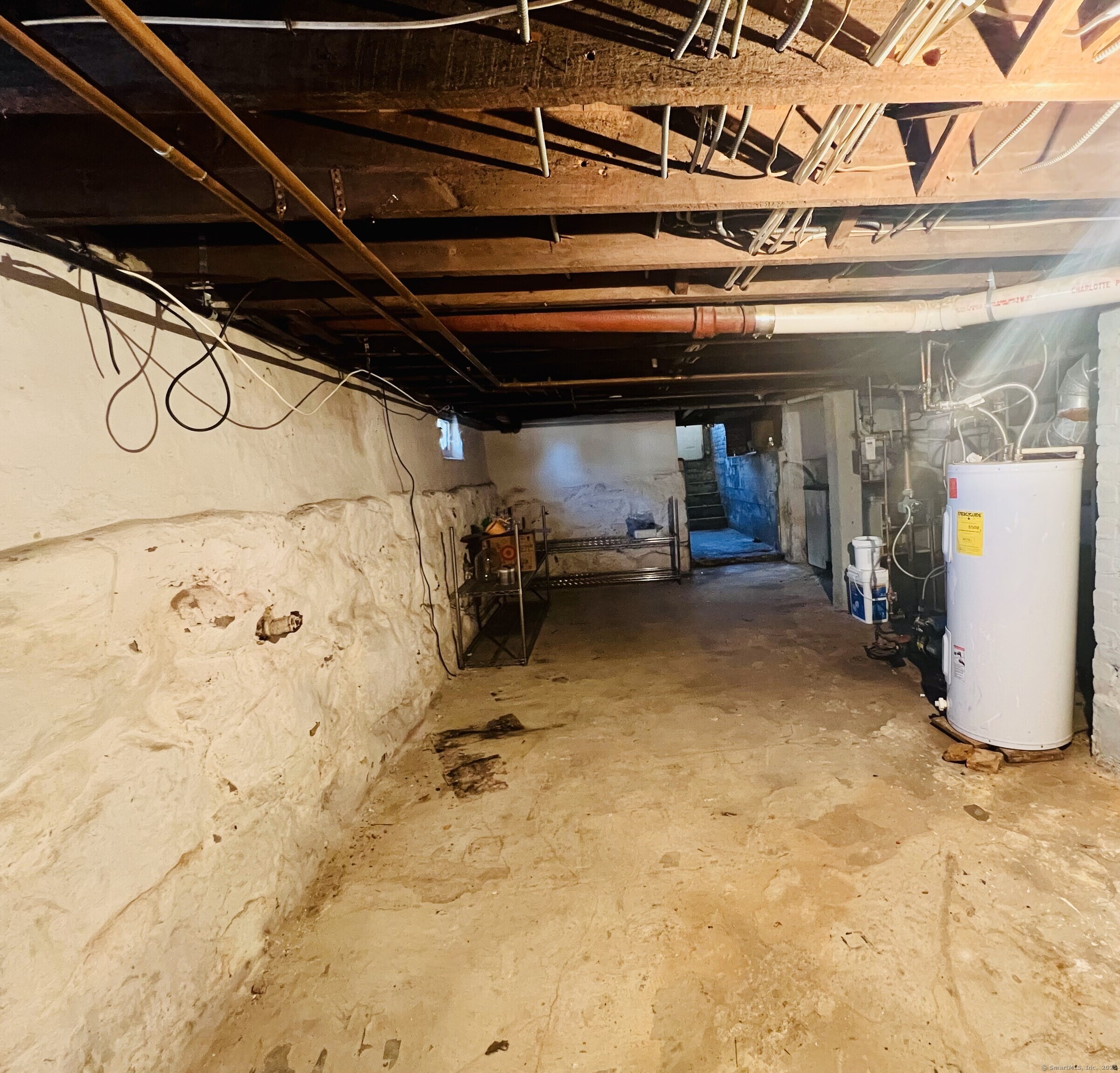 47 Apple Street, Torrington, Connecticut image 32