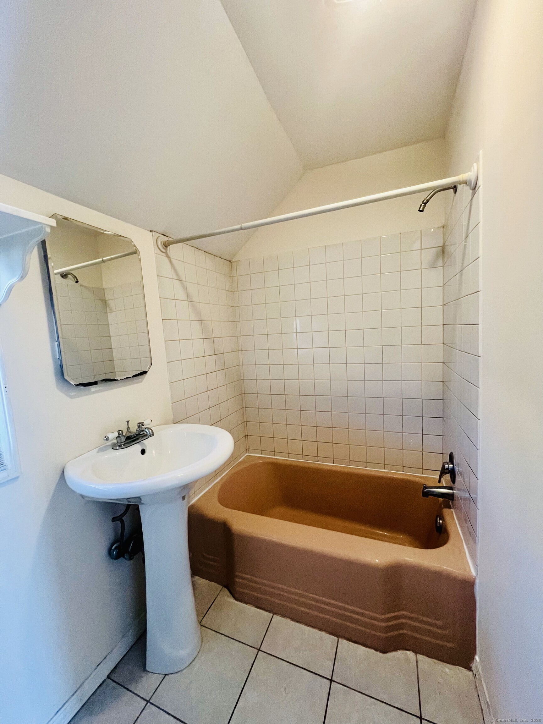 47 Apple Street, Torrington, Connecticut image 22