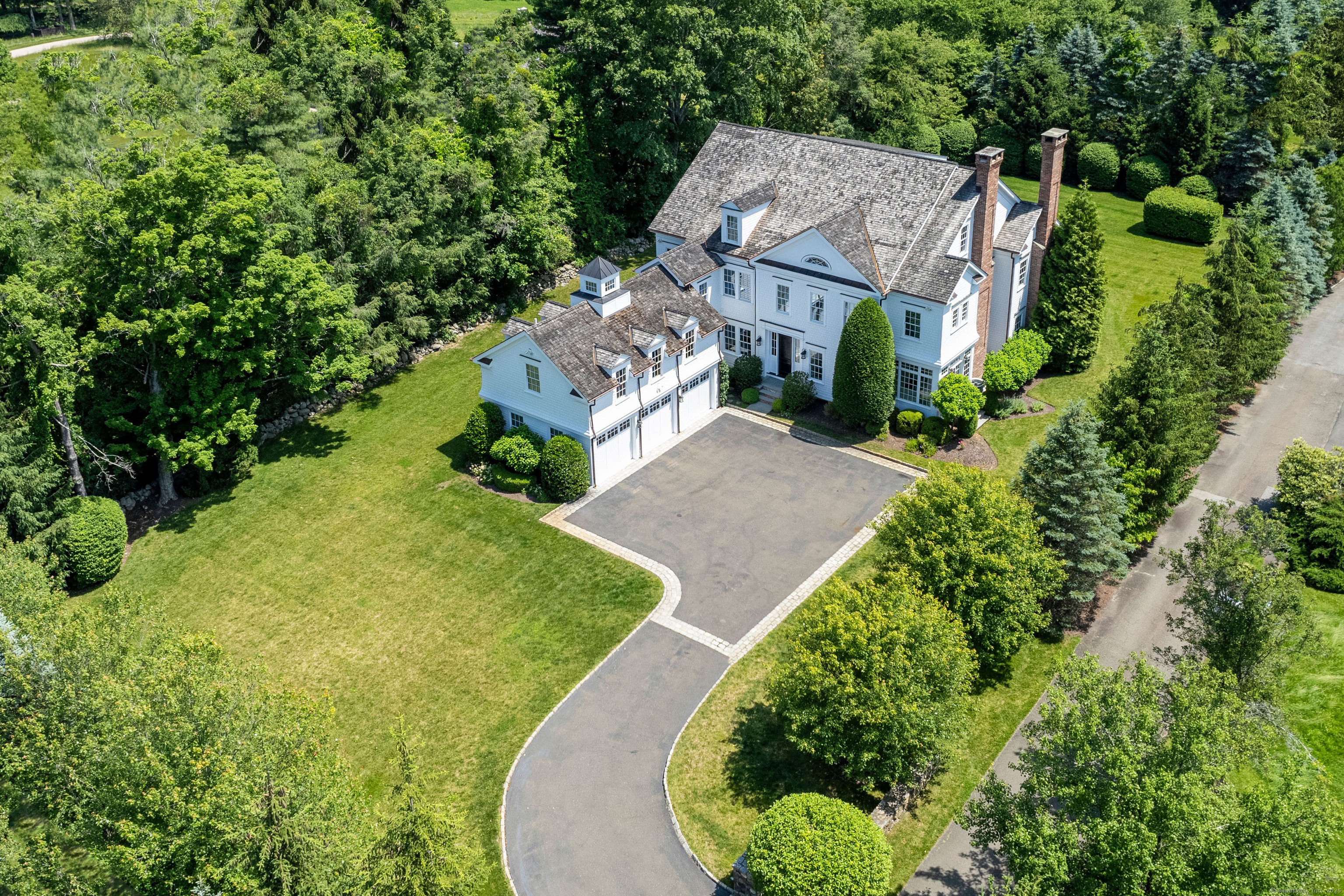 1129 Oenoke Ridge