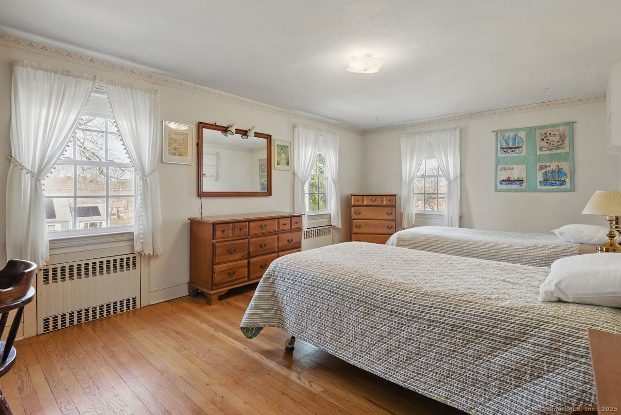 184 S Main Street, West Hartford, Connecticut image 23