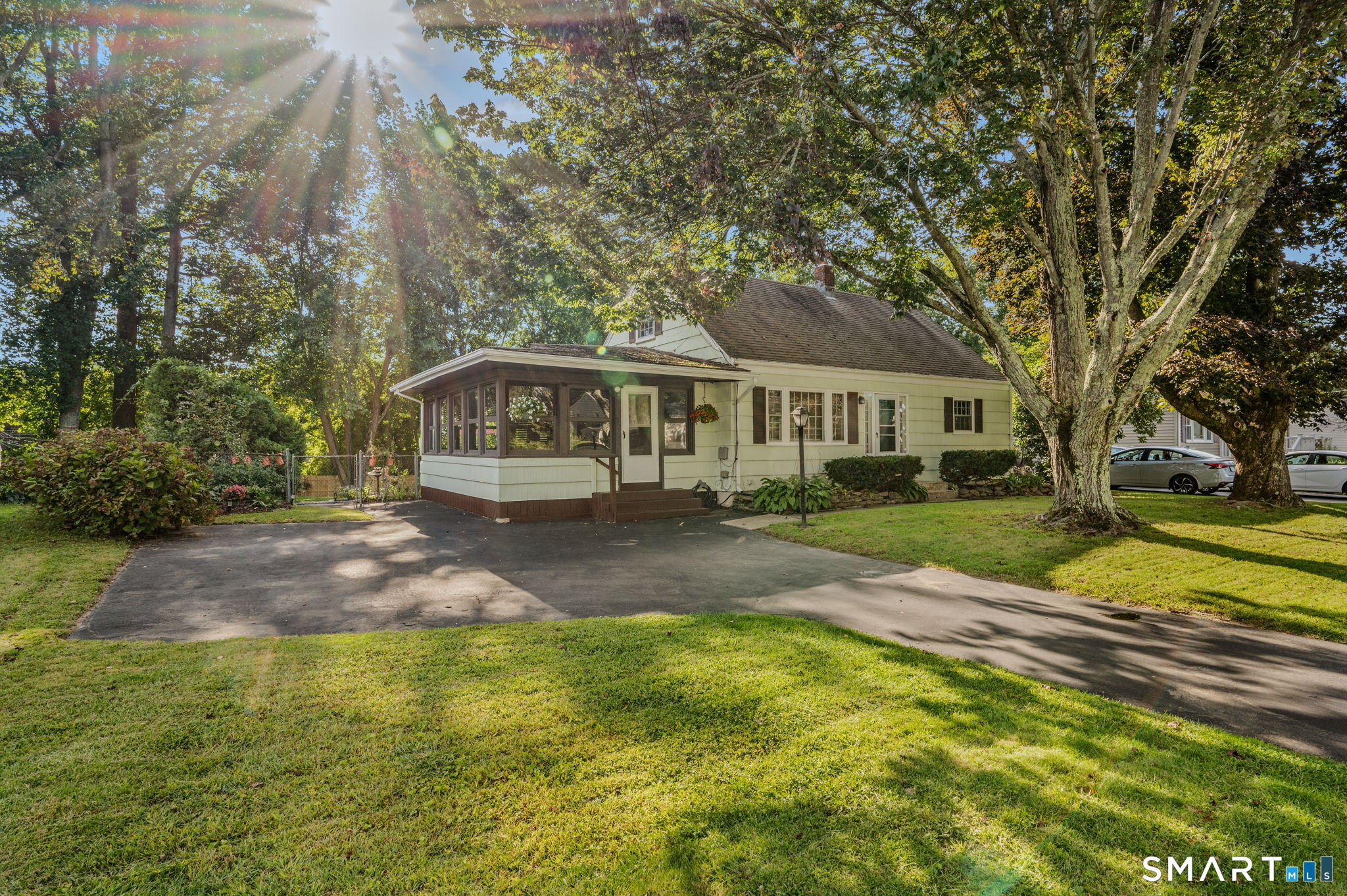 42 Oak Hill Road