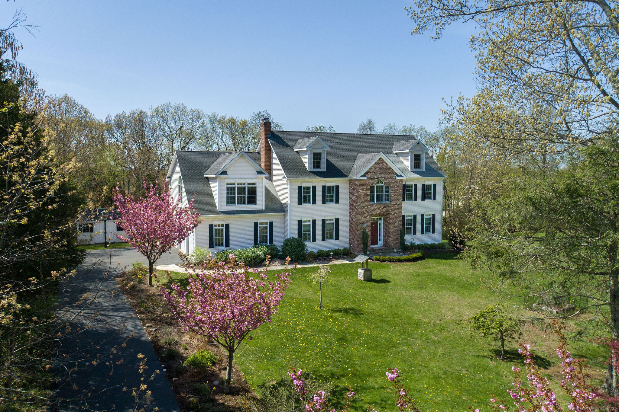 48 Landons Way, Guilford, Connecticut image 1