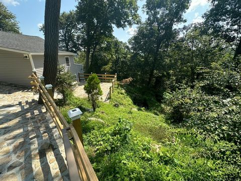 Photo of 22 Hemlock Trail, Newtown, CT 06482 (MLS # 24135959)