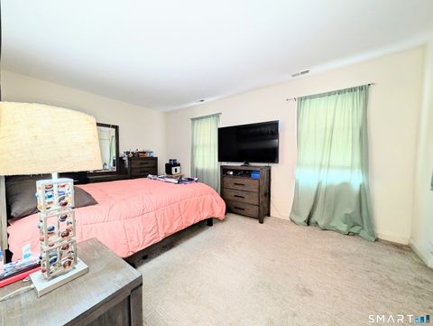 Tiny photo for 63 Summit Commons #63, Derby, CT 06418 (MLS # 24170357)