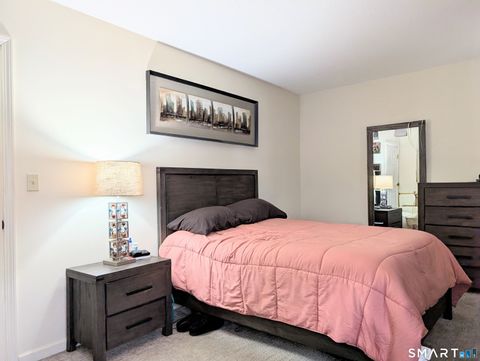 Tiny photo for 63 Summit Commons #63, Derby, CT 06418 (MLS # 24170357)