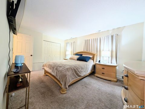 Tiny photo for 63 Summit Commons #63, Derby, CT 06418 (MLS # 24170357)