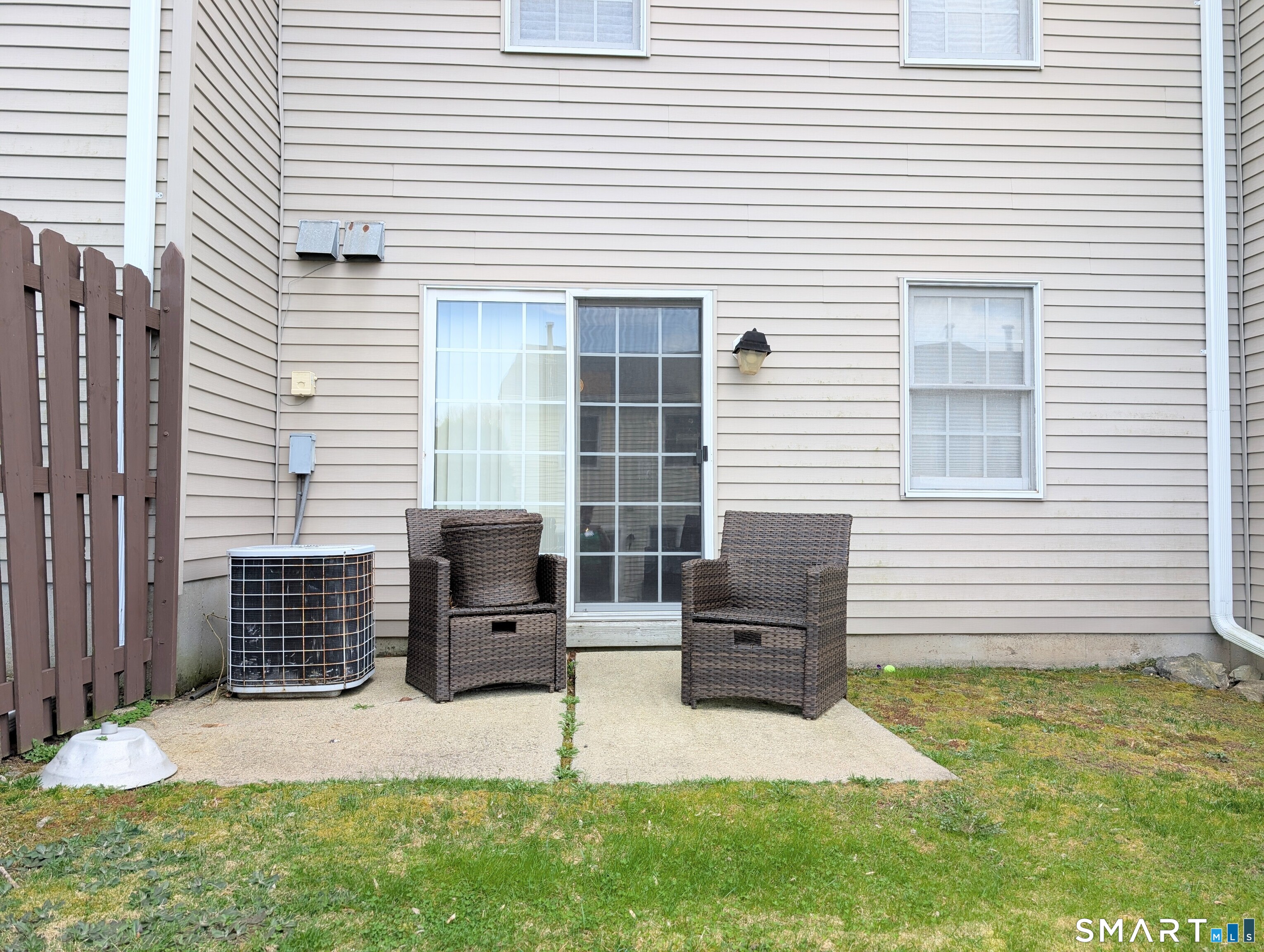 63 Summit Commons 63