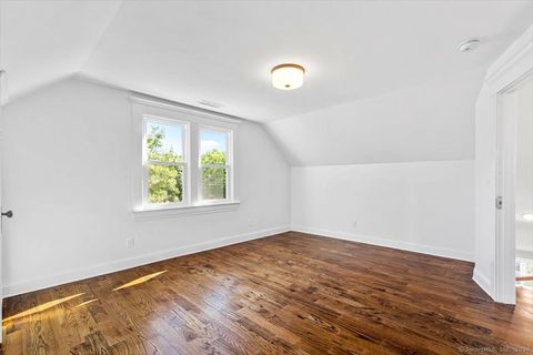 Tiny photo for 954 Elm Street #3, New Haven, CT 06511 (MLS # 24175506)