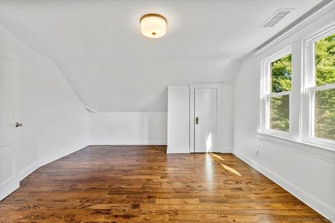 Tiny photo for 954 Elm Street #3, New Haven, CT 06511 (MLS # 24175506)