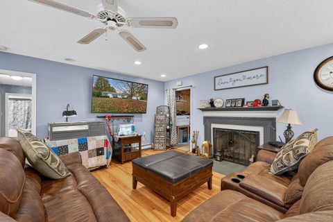 Tiny photo for 27 N Main Street, East Hampton, CT 06424 (MLS # 24137344)