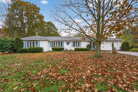 27 North Main Street East Hampton CT 06424