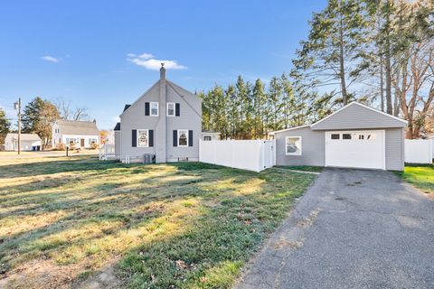 A home in Windsor Locks