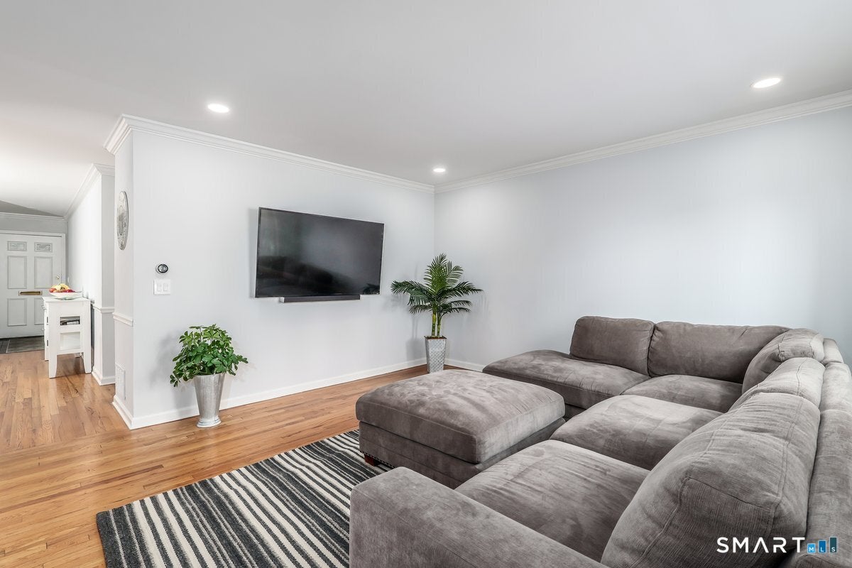 179 South Avenue 9