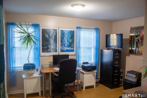 Tiny photo for 35 Fairfield Lane, Bloomfield, CT 06002 (MLS # 24214934)