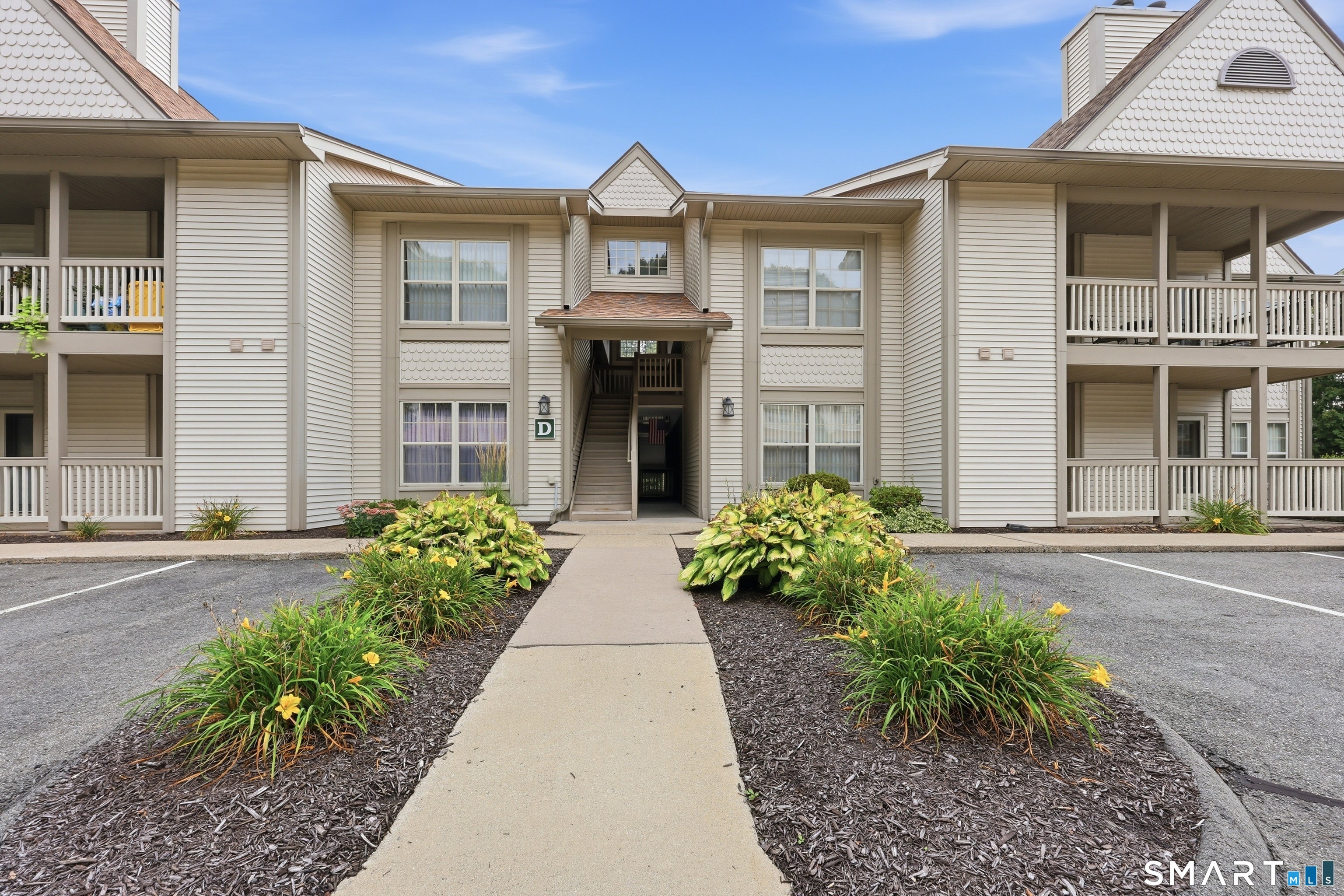 33 Langdon Court D102