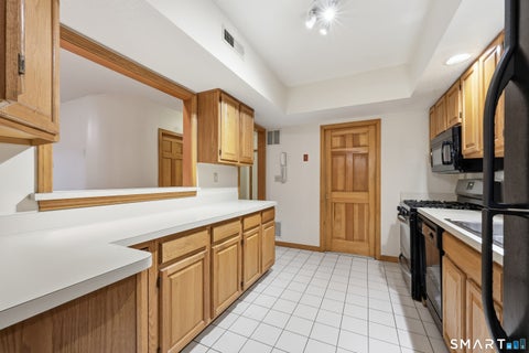 Tiny photo for 33 Langdon Court #D102, Berlin, CT 06037 (MLS # 24200590)