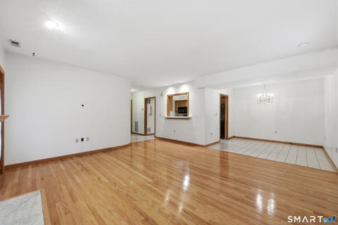 Tiny photo for 33 Langdon Court #D102, Berlin, CT 06037 (MLS # 24200590)