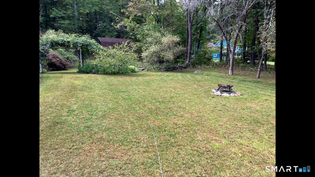 Photo of 81 Floeting Road, Ashford, CT 06278 (MLS # 24149309)