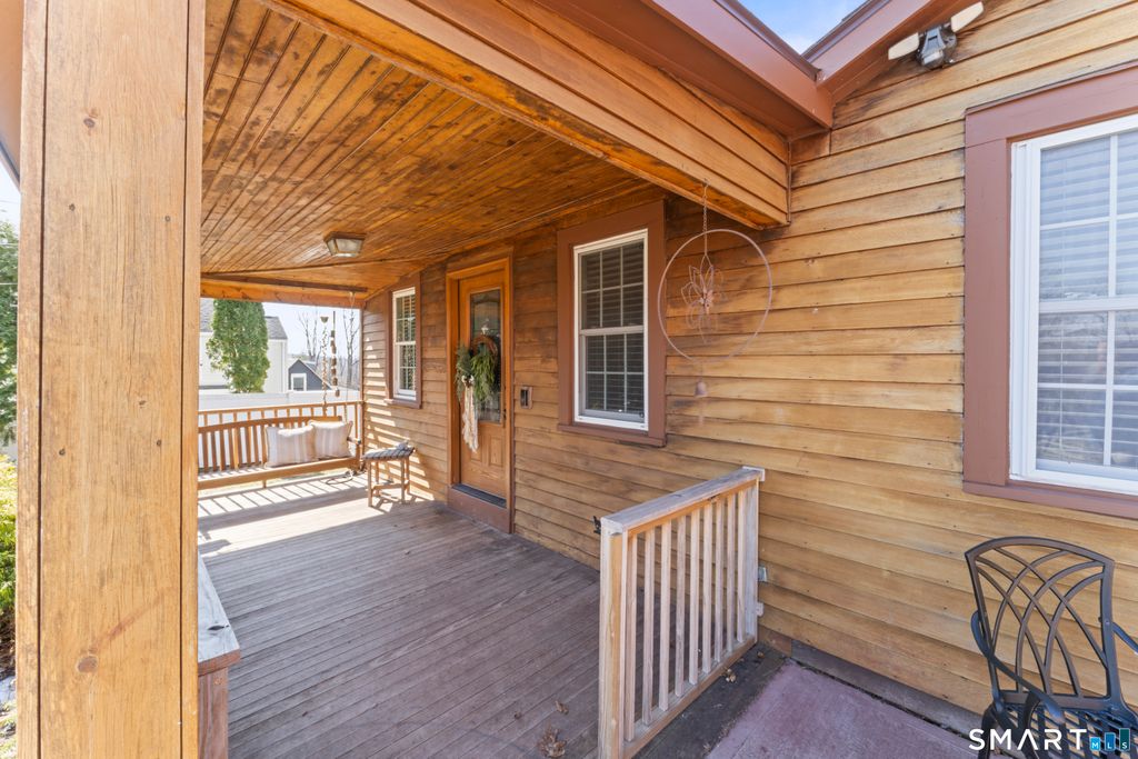 Photo of 5 Hampton Road, New Fairfield, CT 06812 (MLS # 24157012)