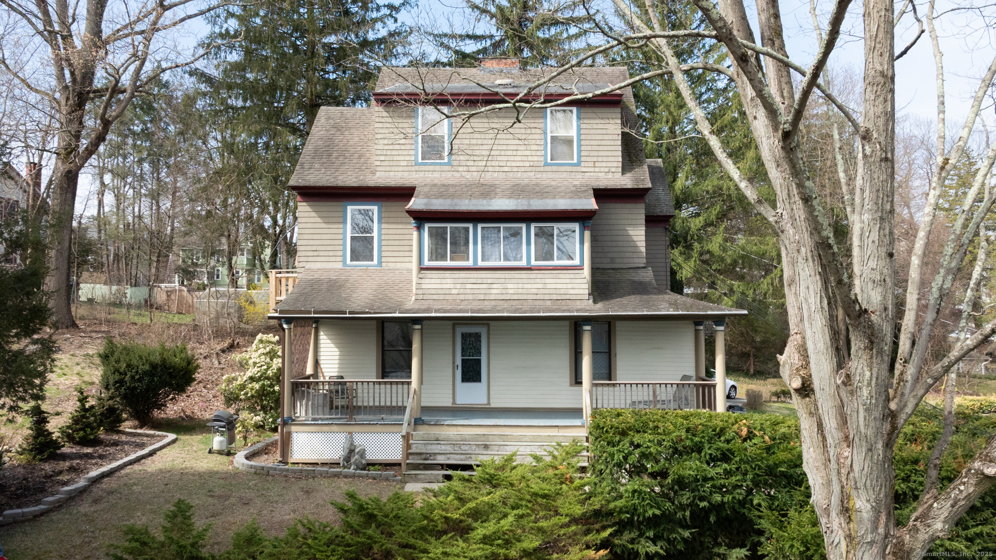 17 Salem Street