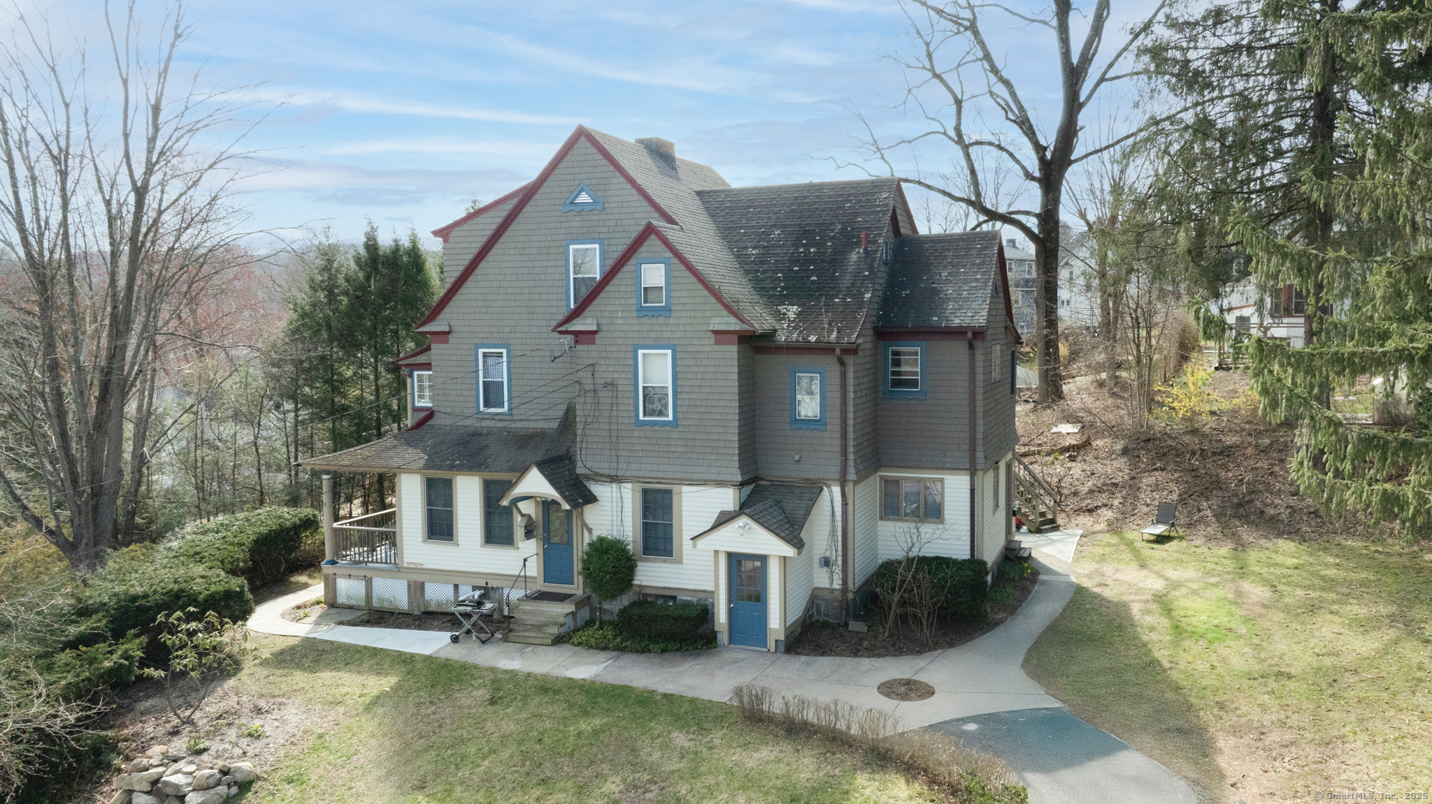 17 Salem Street