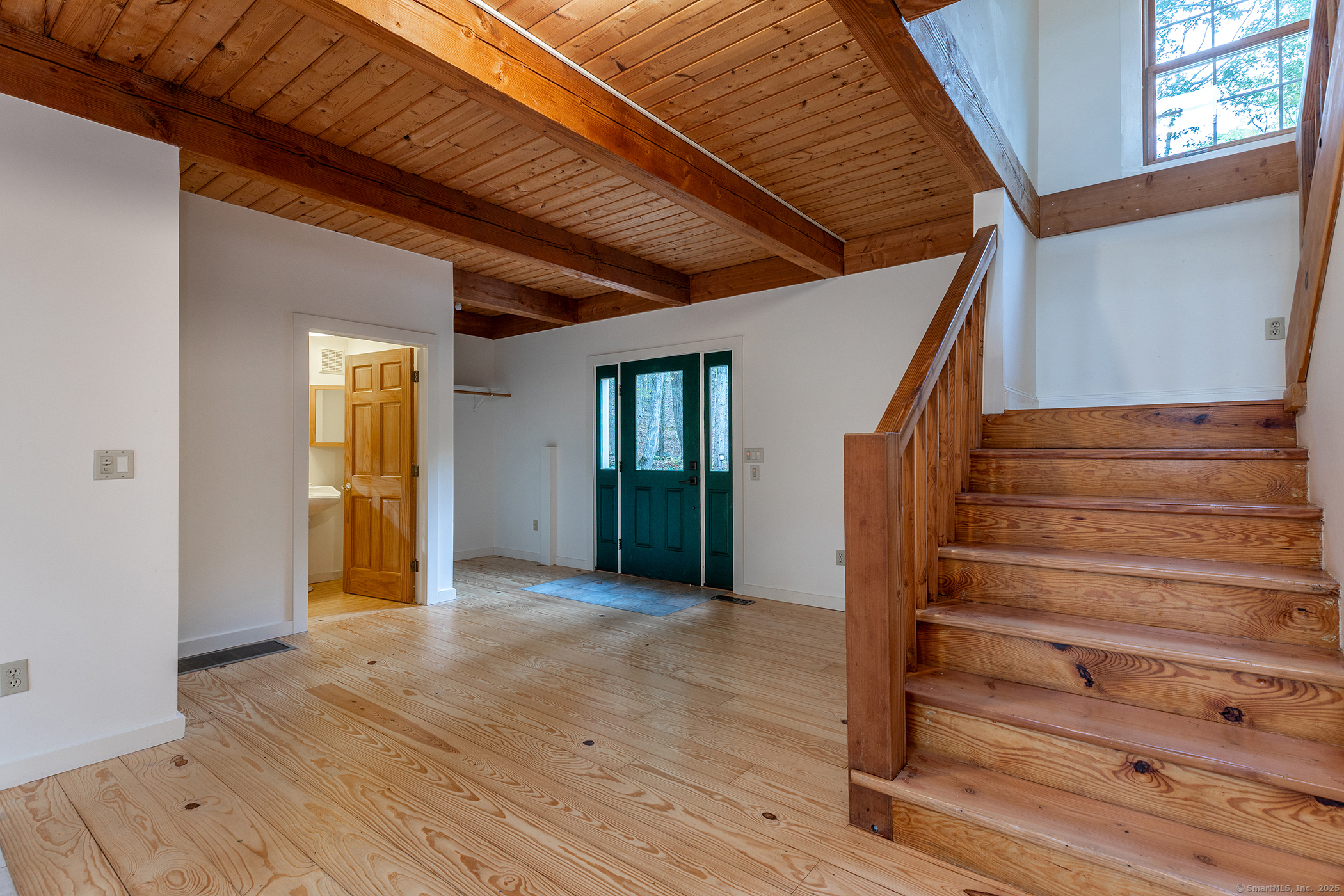 38 West Mountain Lane