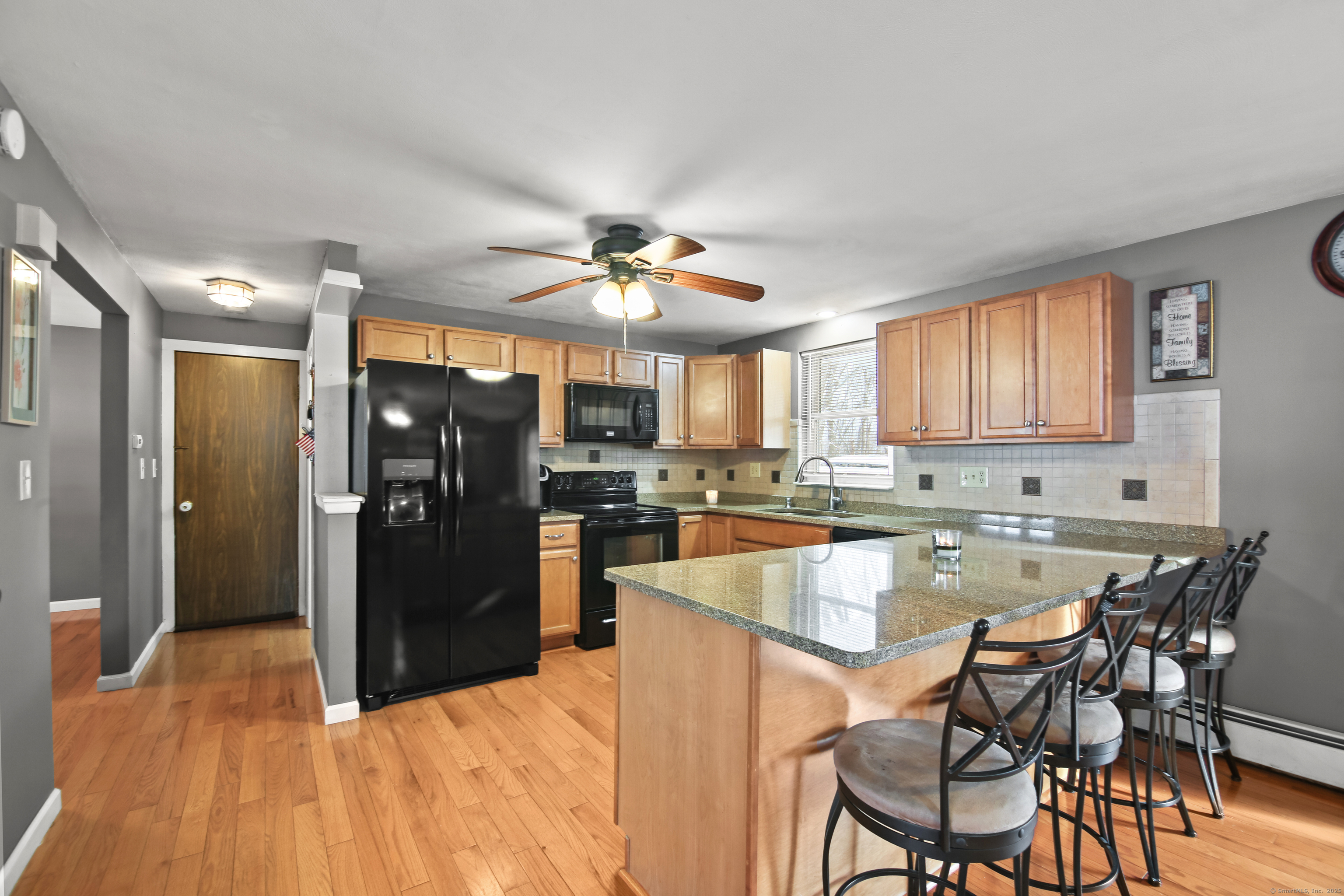 202 Bluebird Drive, Naugatuck, Connecticut image 13