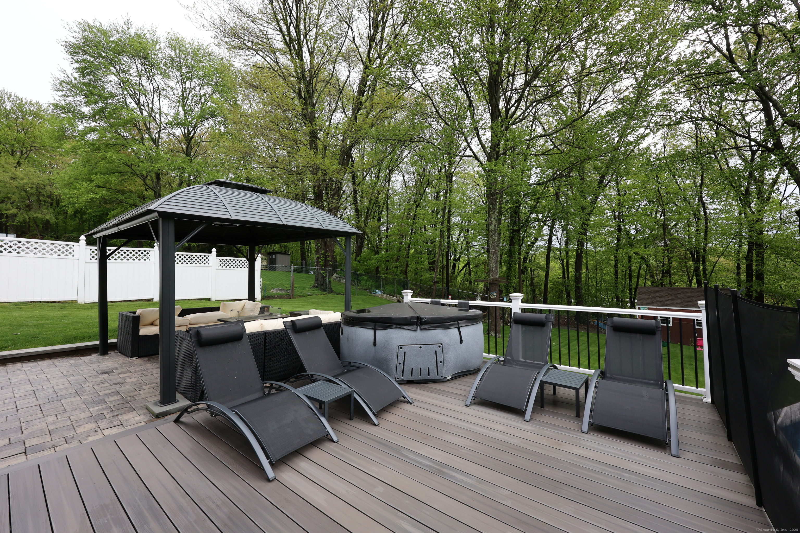 202 Bluebird Drive, Naugatuck, Connecticut image 5